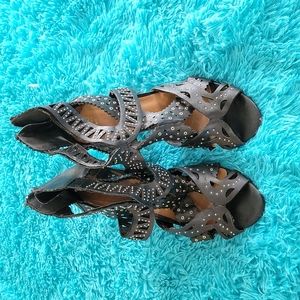 Ming Touch Black Studded Heels Size 9